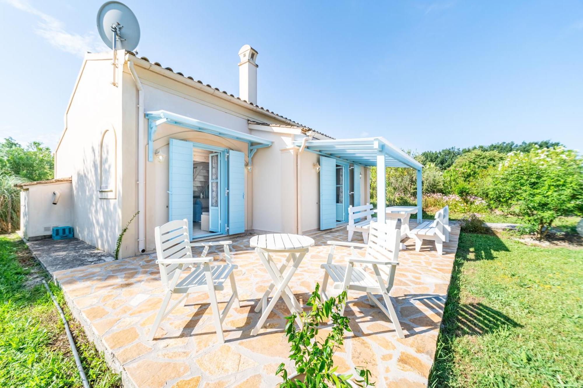 Aroggia Farm Villa Xanthatai Exterior photo